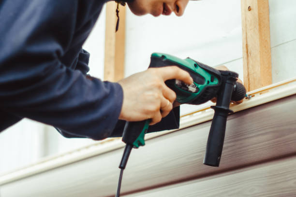 Best Shed Removal  in Menasha, WI